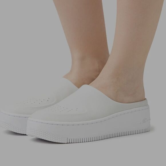 BRAND NEW WMNS AIR FORCE 1 LOVER XX'THE REIMAGINED - Picture 16 of 16